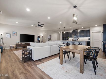 752 E Cottage Loop, Gardnerville, NV 89460 Photo