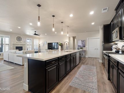 752 E Cottage Loop, Gardnerville, NV 89460 Photo
