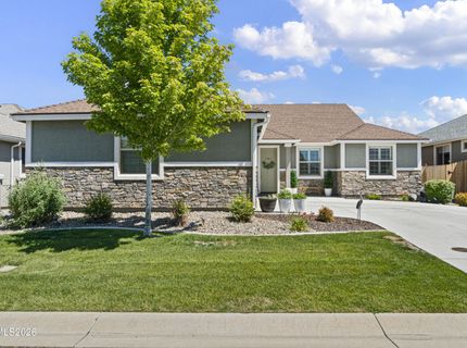 752 E Cottage Loop, Gardnerville, NV 89460 Photo