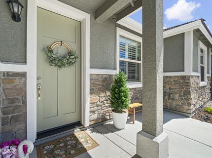 752 E Cottage Loop, Gardnerville, NV 89460 Photo