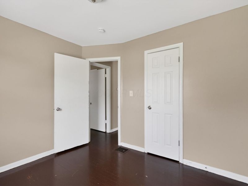 814 Josephine Avenue , Columbus, OH 43204 Photo 13