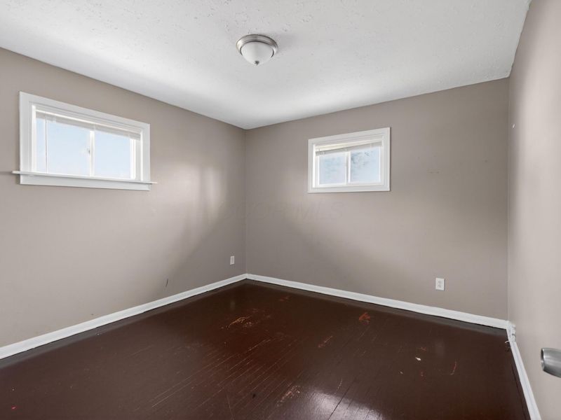 814 Josephine Avenue , Columbus, OH 43204 Photo 9