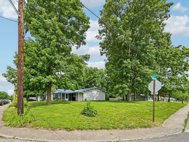 329 Wren Avenue, Bellefontaine, OH 43311 Photo 4