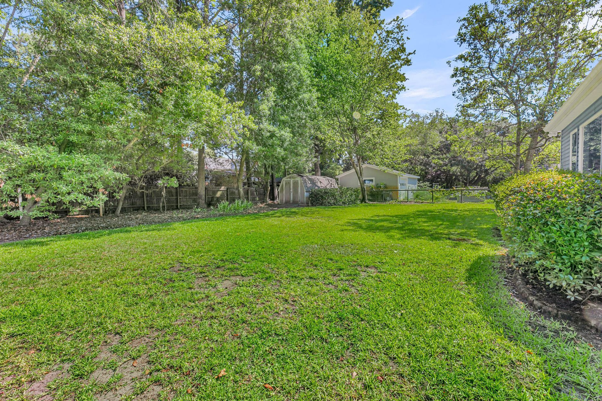 354 Molasses Lane Photo 12