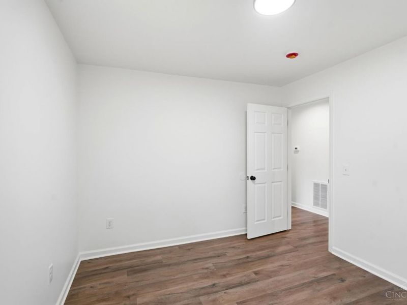 112 W Leslie Avenue, Cincinnati, OH 45215 Photo 22