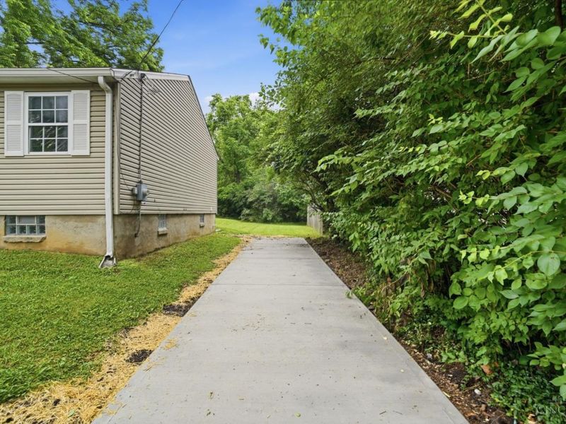 112 W Leslie Avenue, Cincinnati, OH 45215 Photo 34