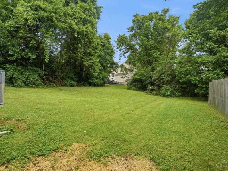 112 W Leslie Avenue, Cincinnati, OH 45215 Photo 35