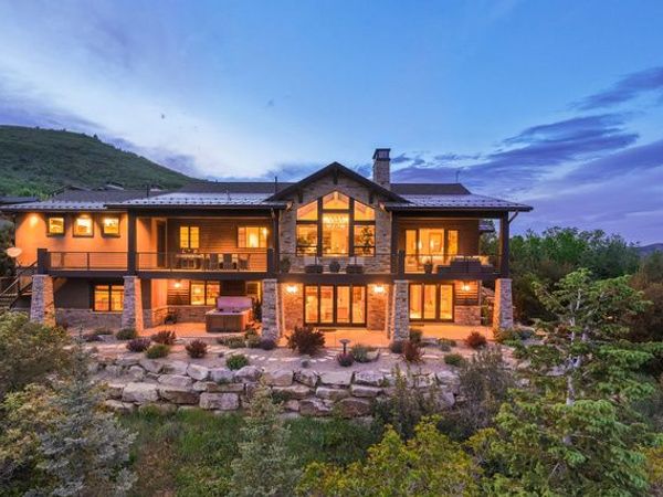 8887 PARLEYS LN , Park City, UT 84098