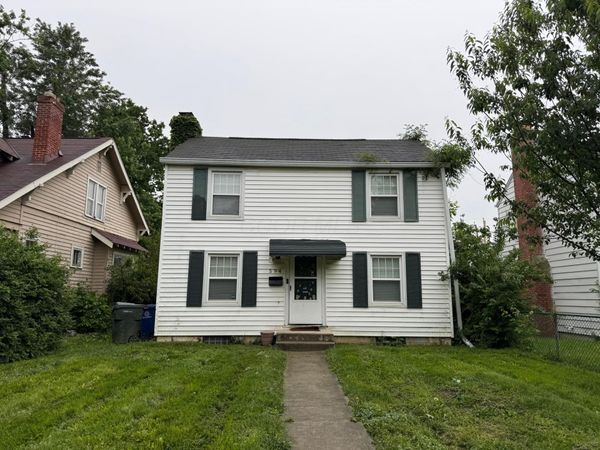 594 S Hampton Road , Columbus, OH 43213
