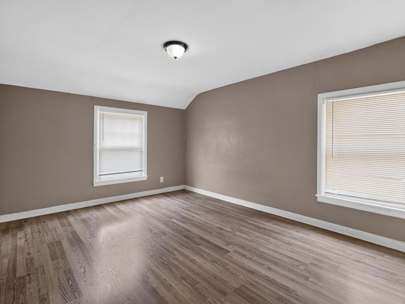 594 S Hampton Road , Columbus, OH 43213 Photo 10