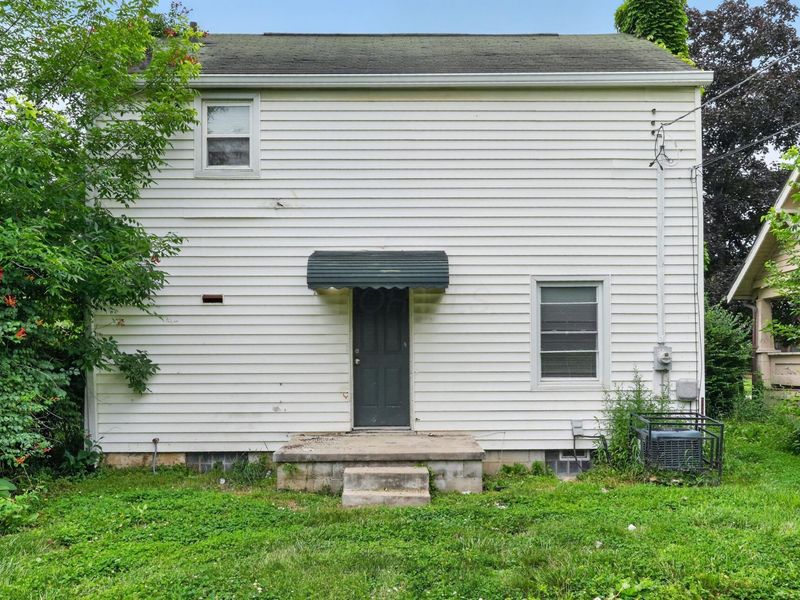 594 S Hampton Road , Columbus, OH 43213 Photo 3