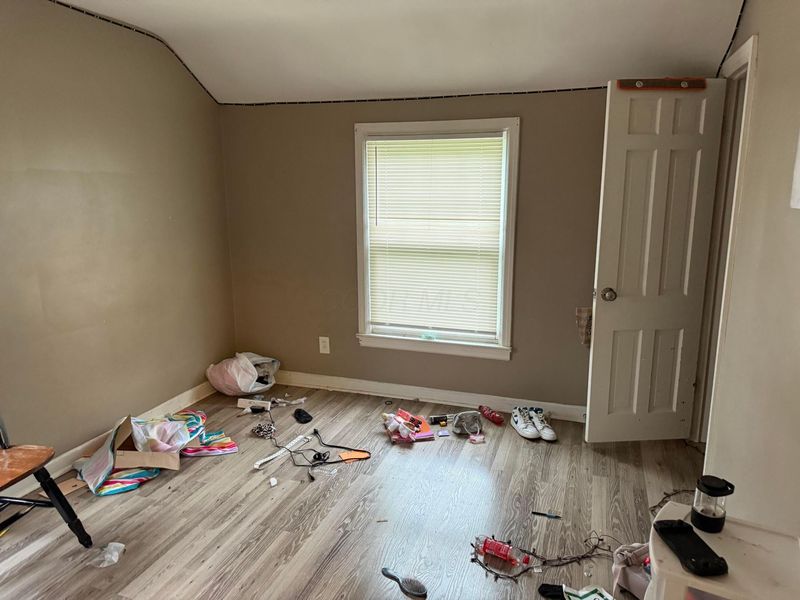 594 S Hampton Road , Columbus, OH 43213 Photo 6
