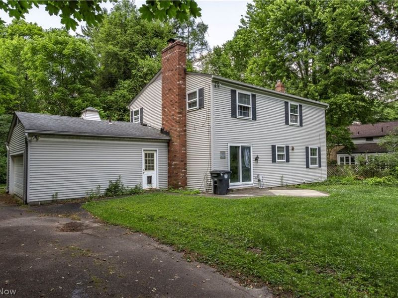 2070 White Pond Drive, Akron, OH 44313 Photo 33
