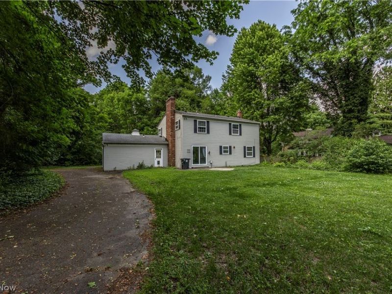 2070 White Pond Drive, Akron, OH 44313 Photo 35