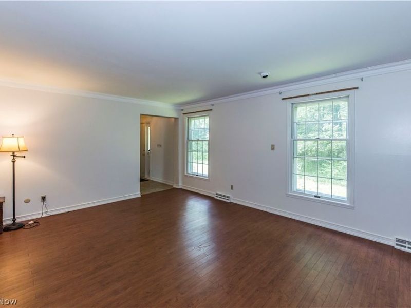 2070 White Pond Drive, Akron, OH 44313 Photo 7