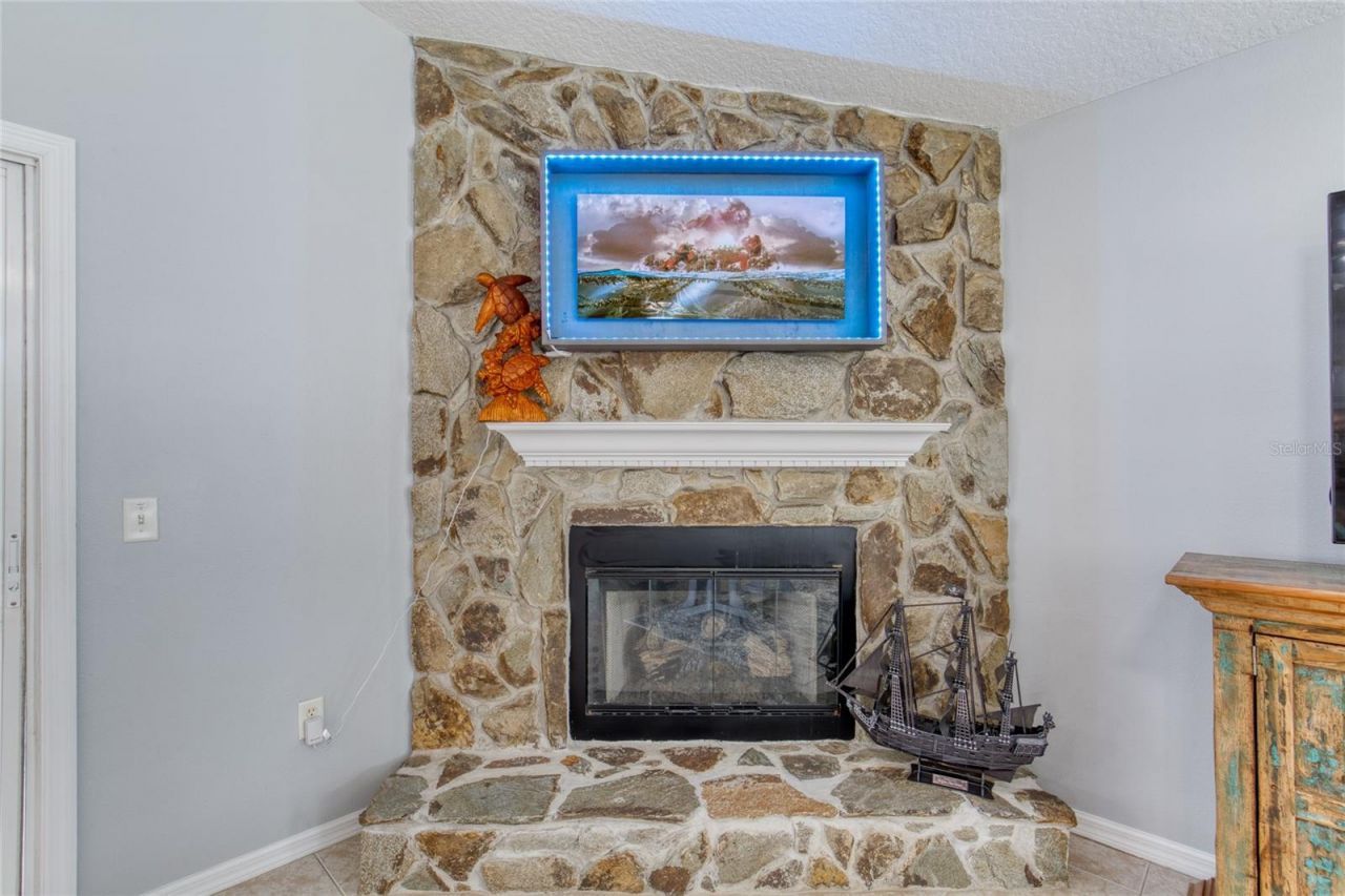 24535 Bonnet Road , Astor, FL 32102 Photo