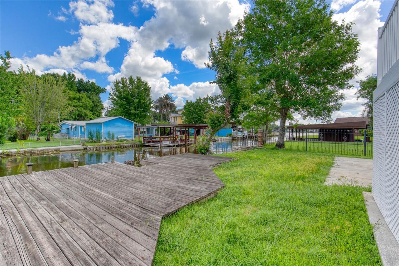 24535 Bonnet Road , Astor, FL 32102 Photo