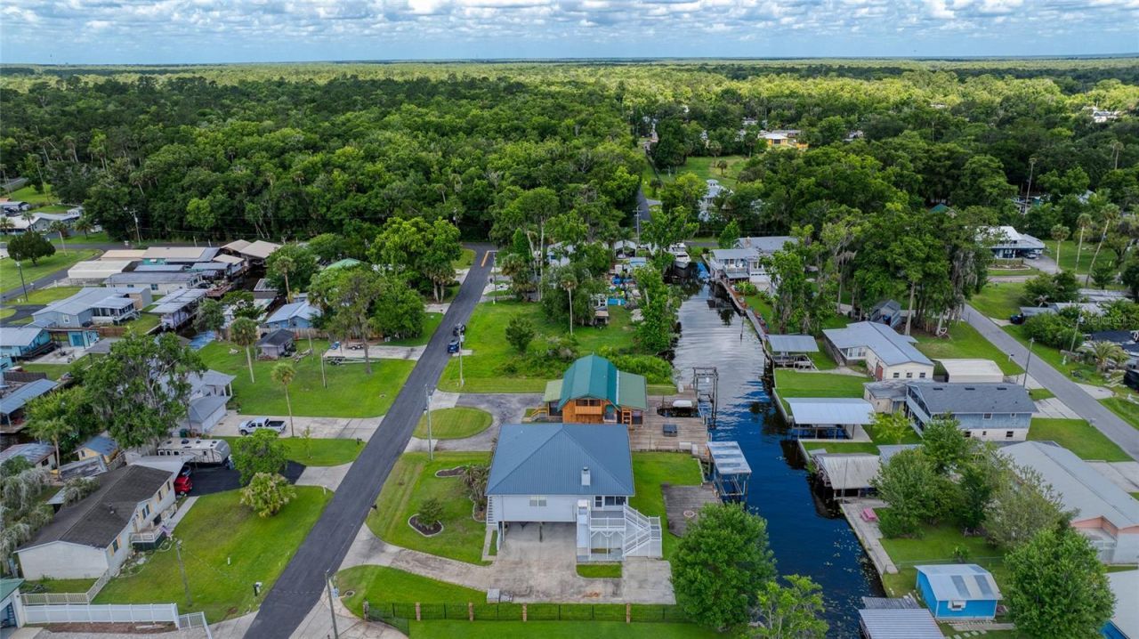24535 Bonnet Road , Astor, FL 32102 Photo