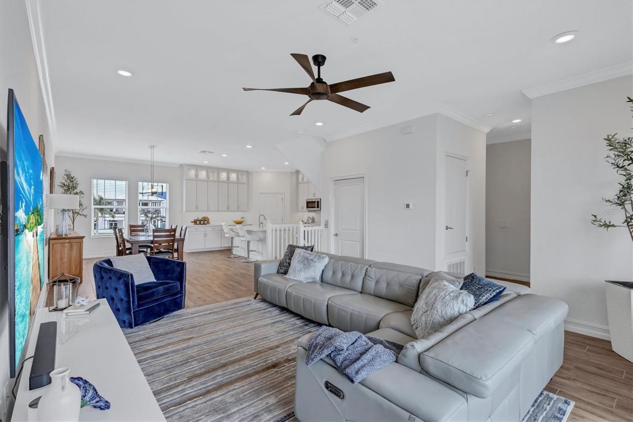 3027 Bermuda Sloop Circle, Ruskin, FL 33570 Photo