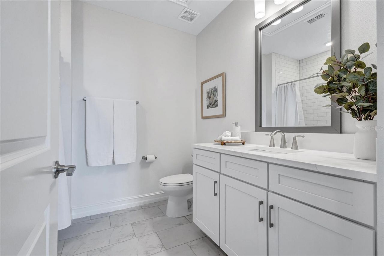 3027 Bermuda Sloop Circle, Ruskin, FL 33570 Photo