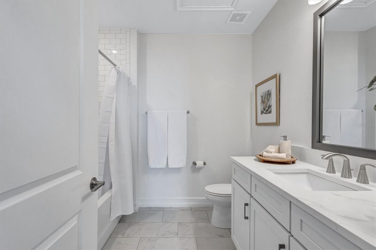 3027 Bermuda Sloop Circle, Ruskin, FL 33570 Photo