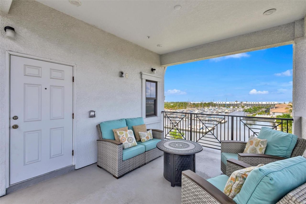 3027 Bermuda Sloop Circle, Ruskin, FL 33570 Photo