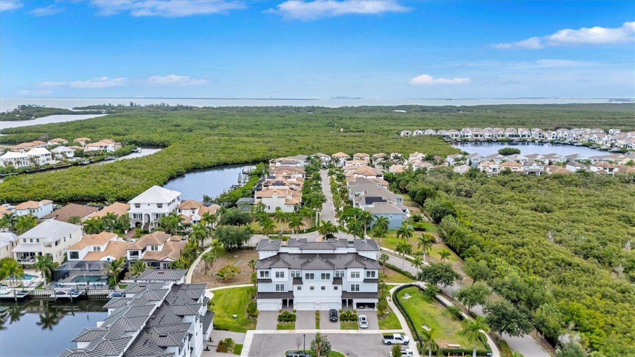 3027 Bermuda Sloop Circle, Ruskin, FL 33570 Photo