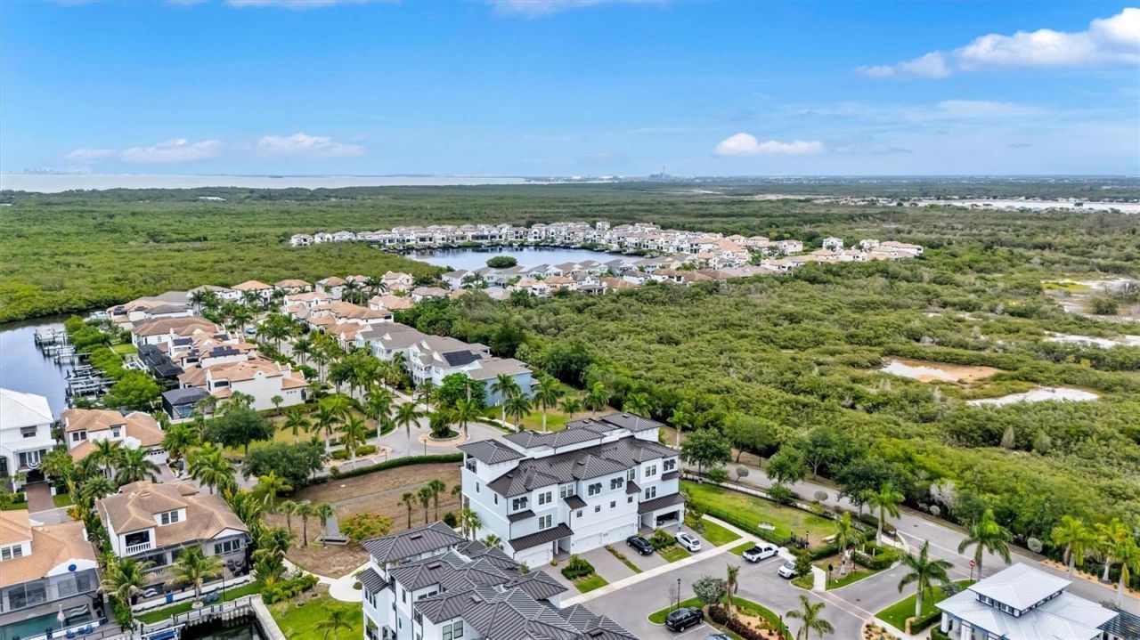 3027 Bermuda Sloop Circle, Ruskin, FL 33570 Photo