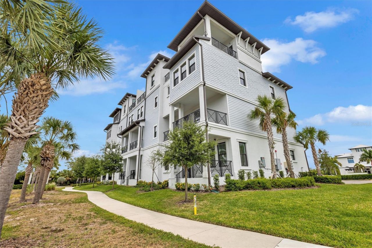 3027 Bermuda Sloop Circle, Ruskin, FL 33570 Photo