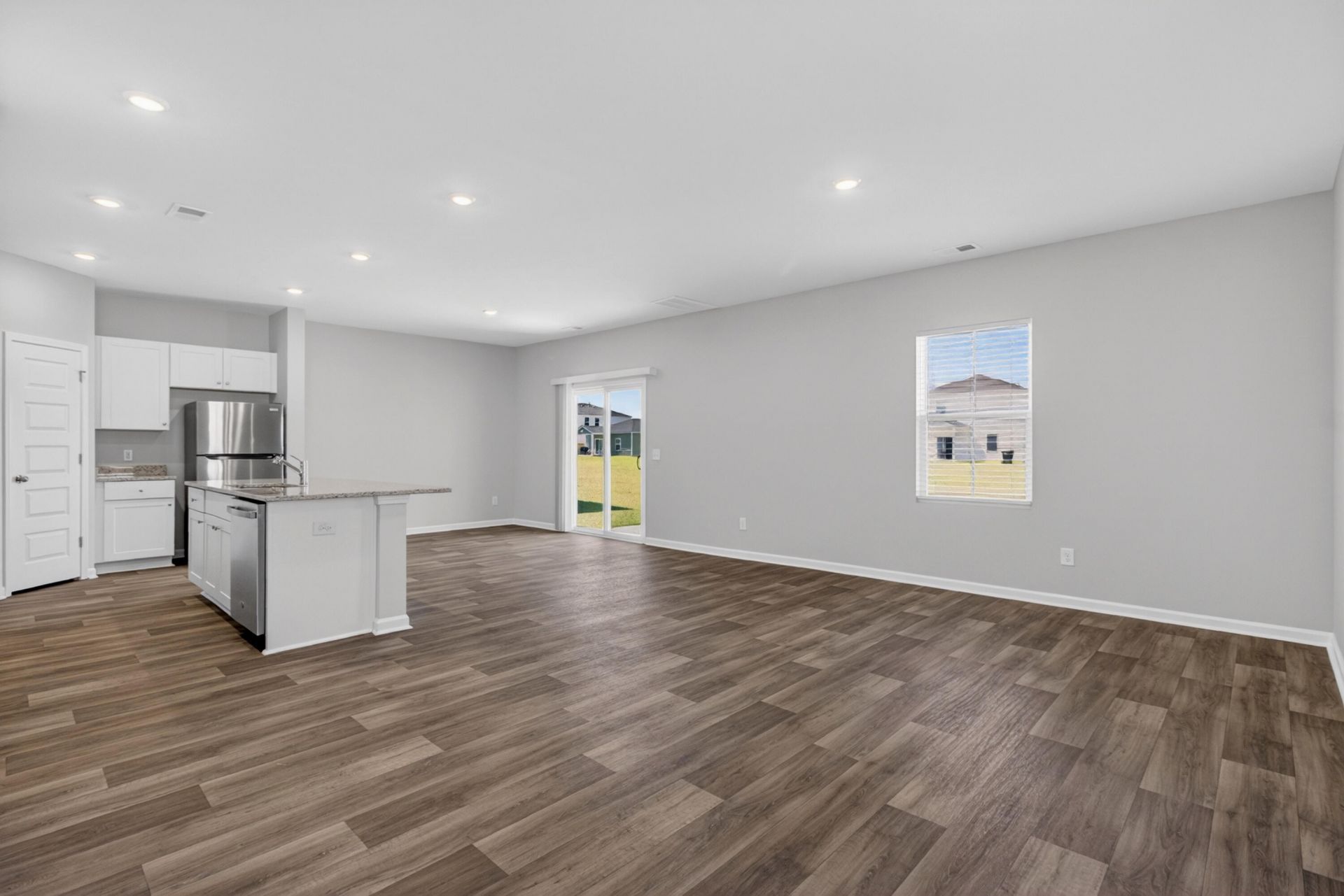376 Pine Crest View Drive Photo 6