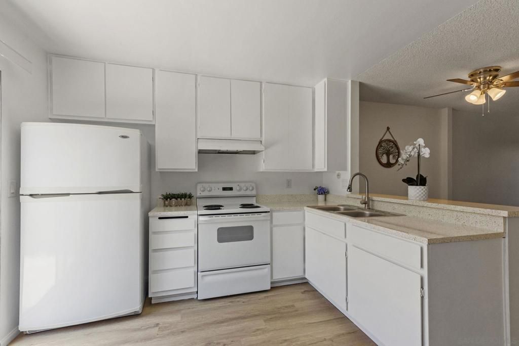 10316 Carefree Dr, Santee, CA 92071 Main Photo