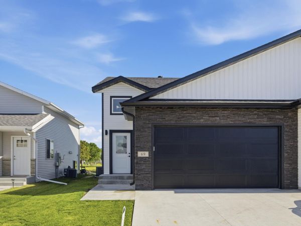 69 Cedar Drive, Mapleton, ND 58059