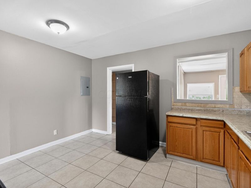 1547 Duffield Drive , Columbus, OH 43227 Photo 13