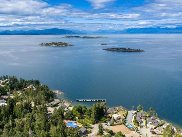 3083 Dolphin Dr , Nanoose Bay, BC V9P 9J2