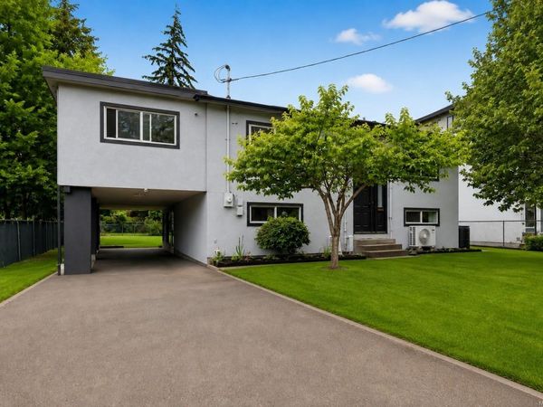 2728 Strathmore Rd , Langford, BC V9B 3X2