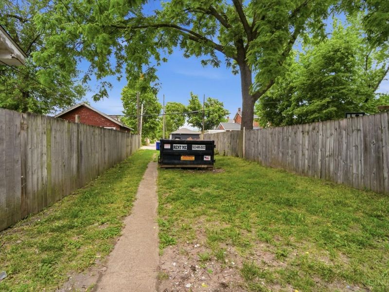 2341 E 5th Street, Dayton, OH 45403 Photo 36