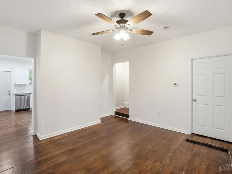 2341 E 5th Street, Dayton, OH 45403 Photo 9