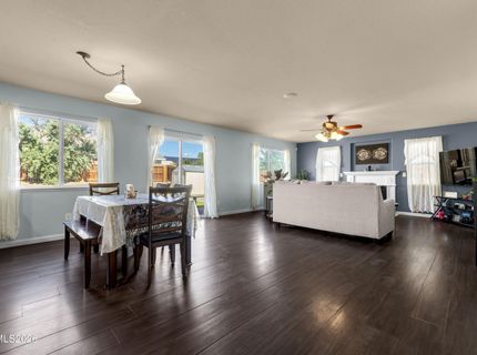 363 Emigrant Way, Fernley, NV 89408 Photo