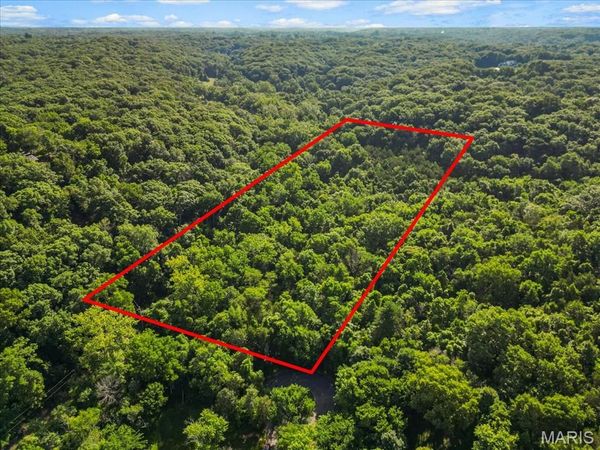 3701 Bear Tooth Lane , Wildwood, MO 63069