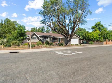 2101 Bircher Way, Carmichael, CA 95608 Photo