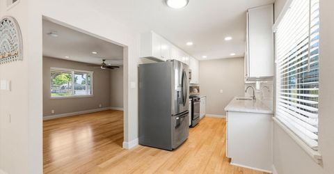 2101 Bircher Way, Carmichael, CA 95608 Photo