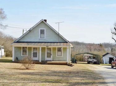 1432 Church Street, Appomattox, VA 24522