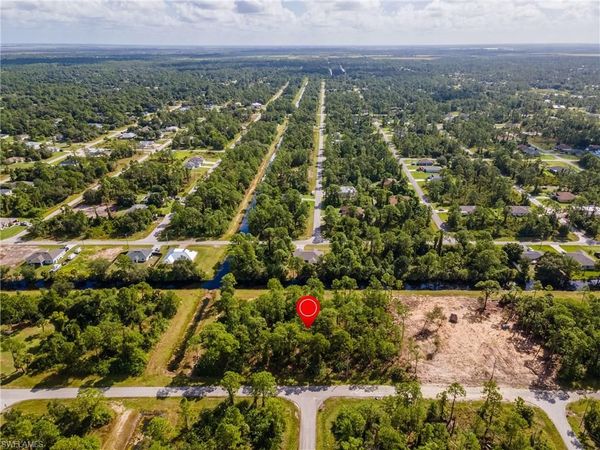 231 Thornton AVE S, LEHIGH ACRES, FL 33974