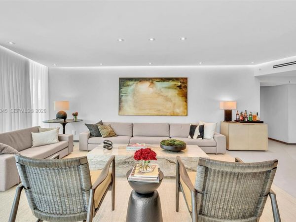 2127 Brickell Ave , Unit 1002, Miami, FL 33129