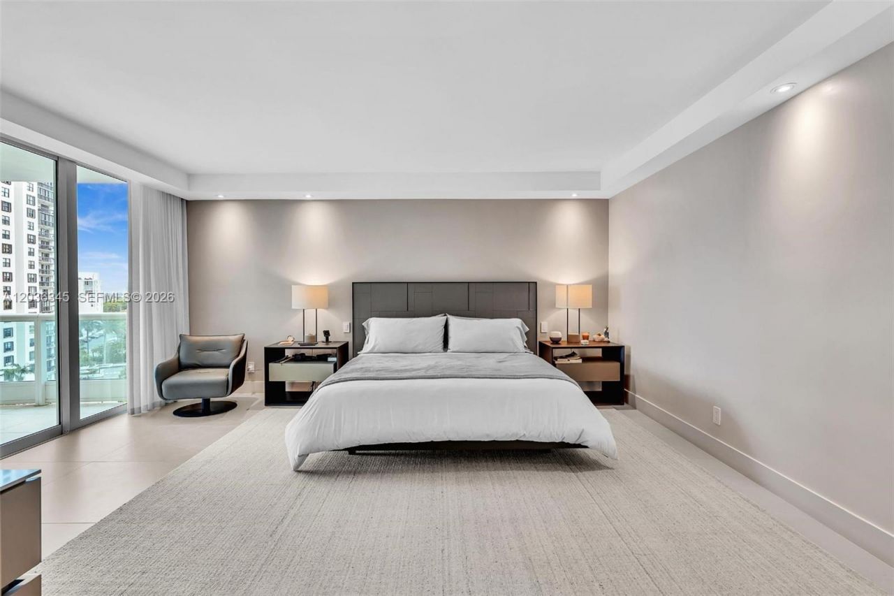 2127 Brickell Ave , Unit 1002, Miami, FL 33129 Photo