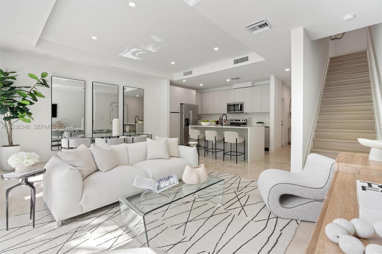 1555 NW 94th Way , Coral Springs, FL 33071 Photo