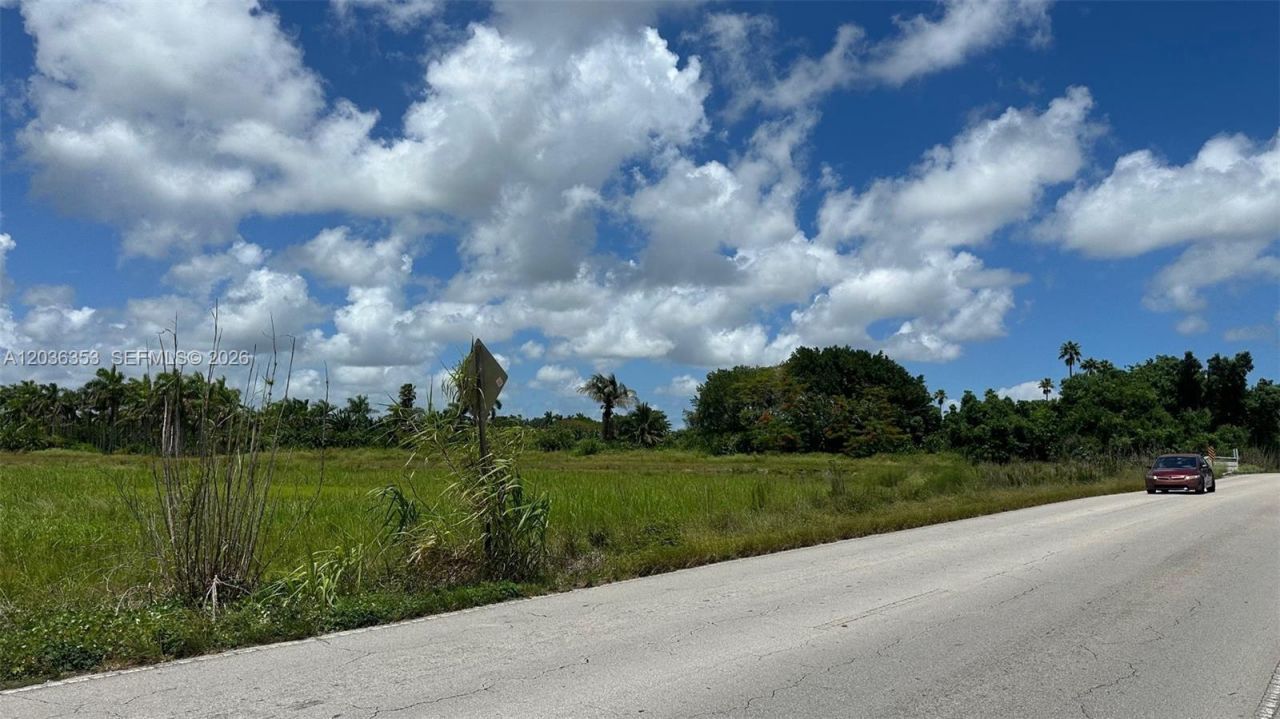 154xx SW 264 St , Homestead, FL 33032 Photo