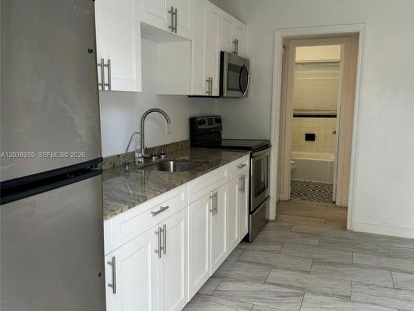 1324 N 58 AVE , Hollywood, FL 33021