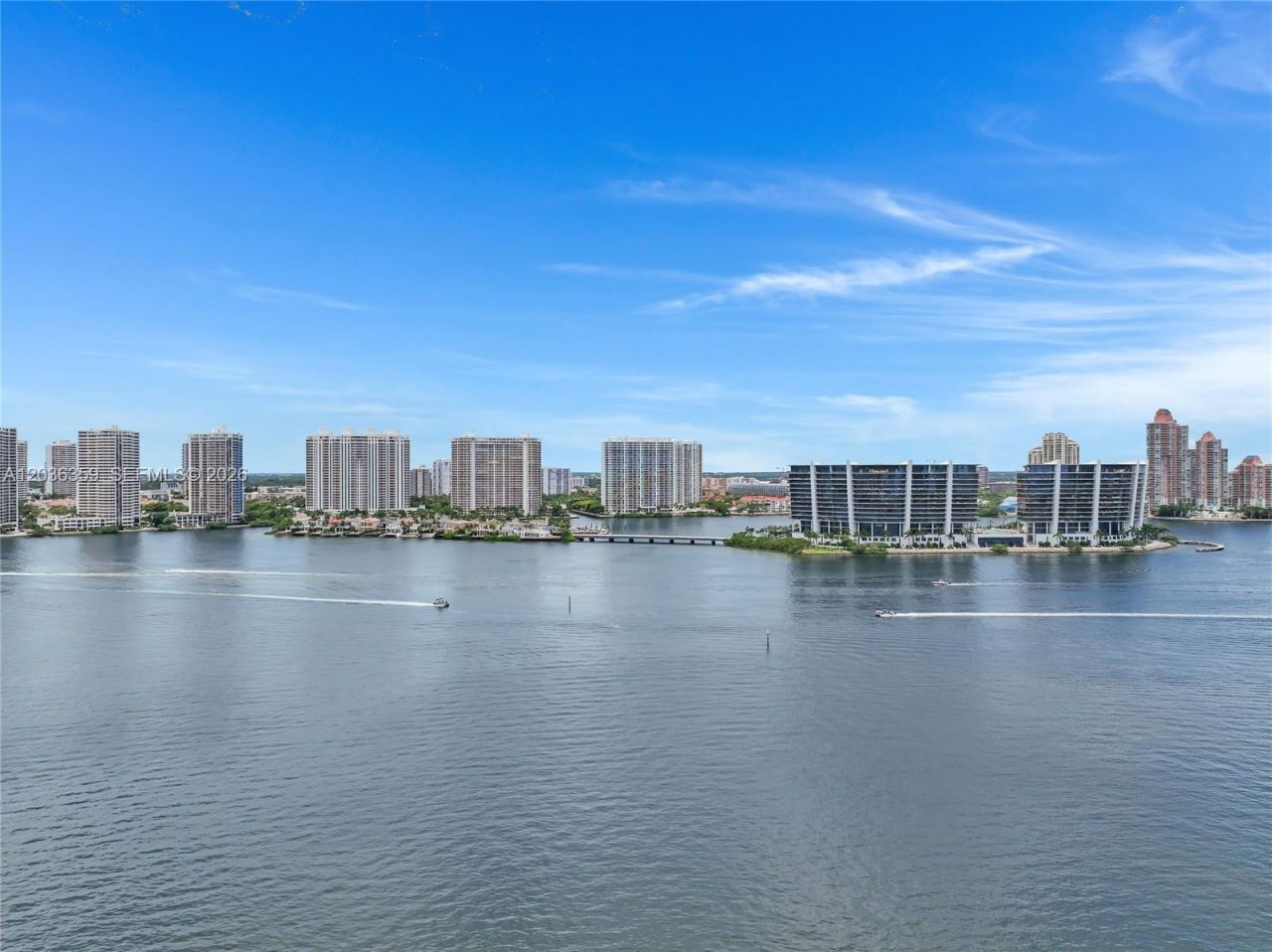 250 180th Dr, Unit 407, Sunny Isles Beach, FL 33160 Photo