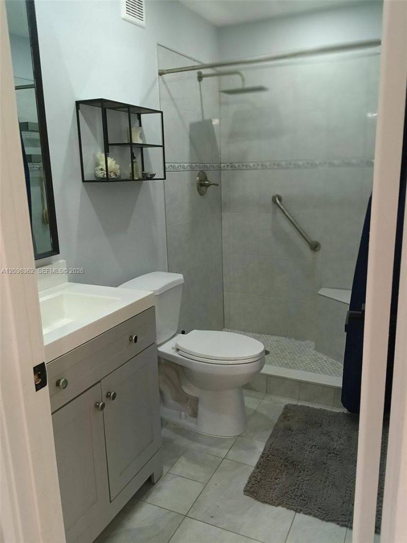 1700 SW 131st Place Cir S , Miami, FL 33175 Photo